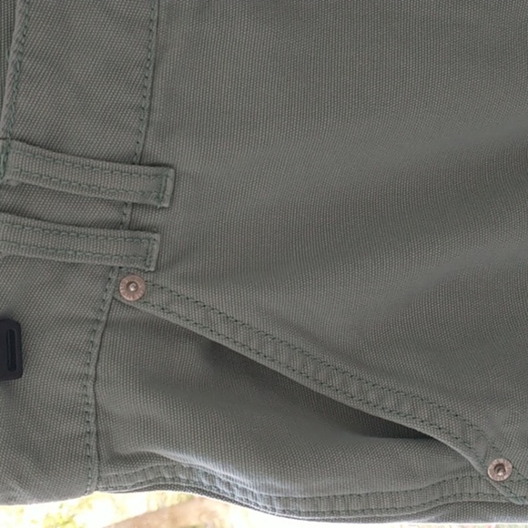 Urban Outfitters Sage Green Utility Crop Pants Size 26 Pockets - Picture 4 of 7